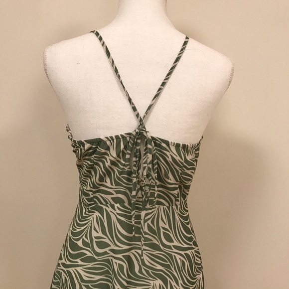 Vintage Green Tropical V-Neck Flowy Dress - Picture 4 of 7
